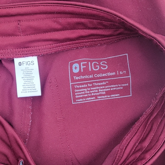 FIGS Zamora™ Burgundy Jogger Scrub Pants - Size: Small Tall - Picture 2 of 4